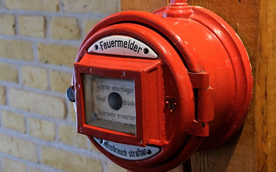 Evakuasi Longsor di Masjid